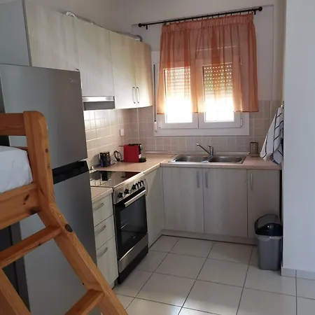 Hera's House Nea Iraklitsa